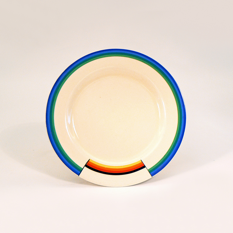 Clarice Cliff. Plato de cerámica decorado a mano. Inglaterra, años 30.