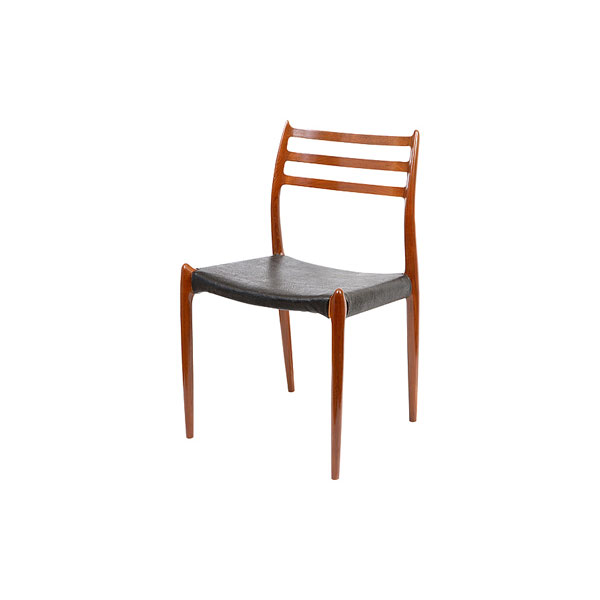 Conjunto de ocho sillas de Niels Ole Møller. Dinamarca año 50