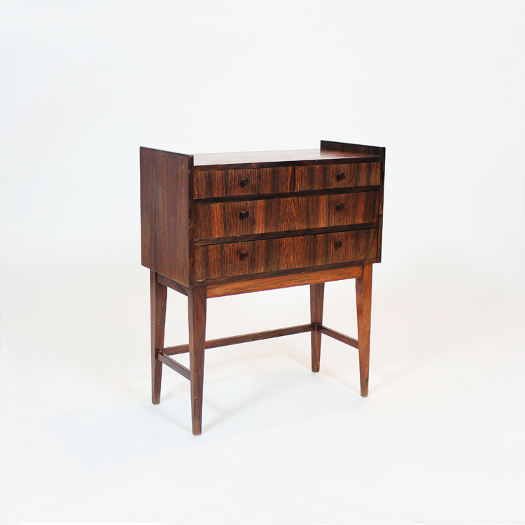 Mesita danesa de palosanto, años 60