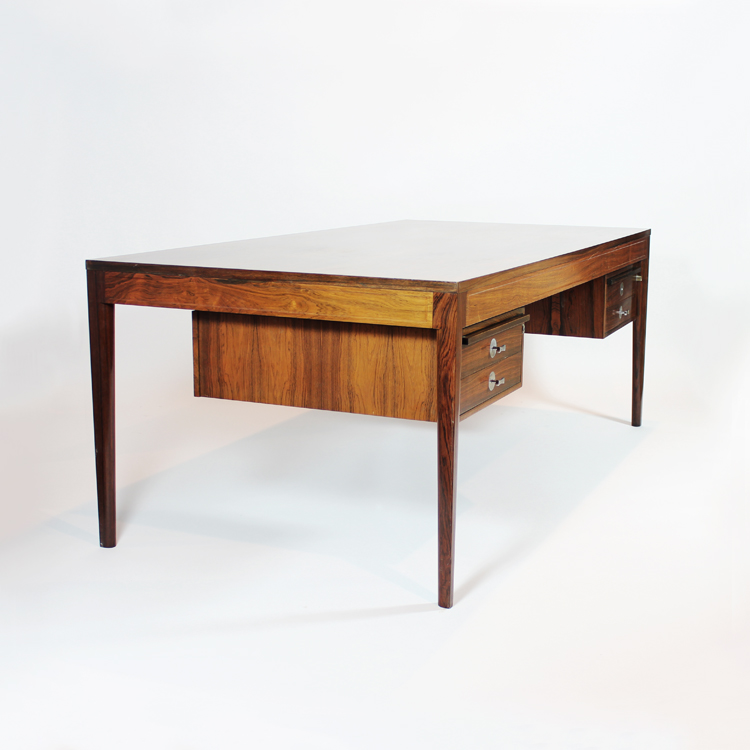Mesa de despacho Finn Juhl