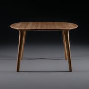 Mesa Luc Redonda, realizada en madera de calidad y de forma artesana Diseño vanguardista y original europeo