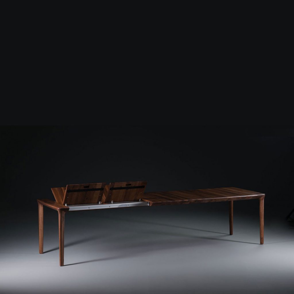 Mesa Tara con extensiones en madera maciza, con diseño moderno, original y exclusivo de calidad en Europa