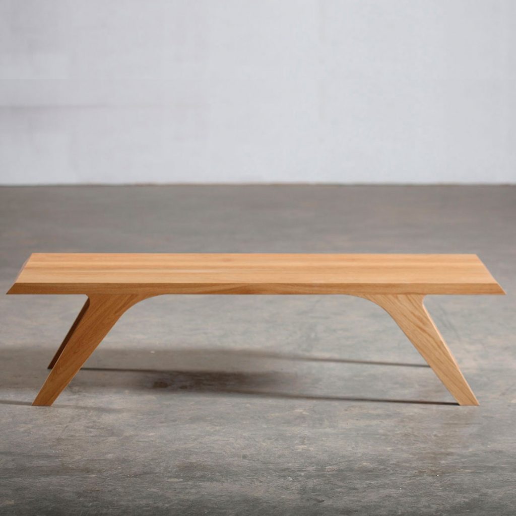 Mesa Cafe Uno, en madera maciza con diseño moderno y original, elaborada de forma artesanal