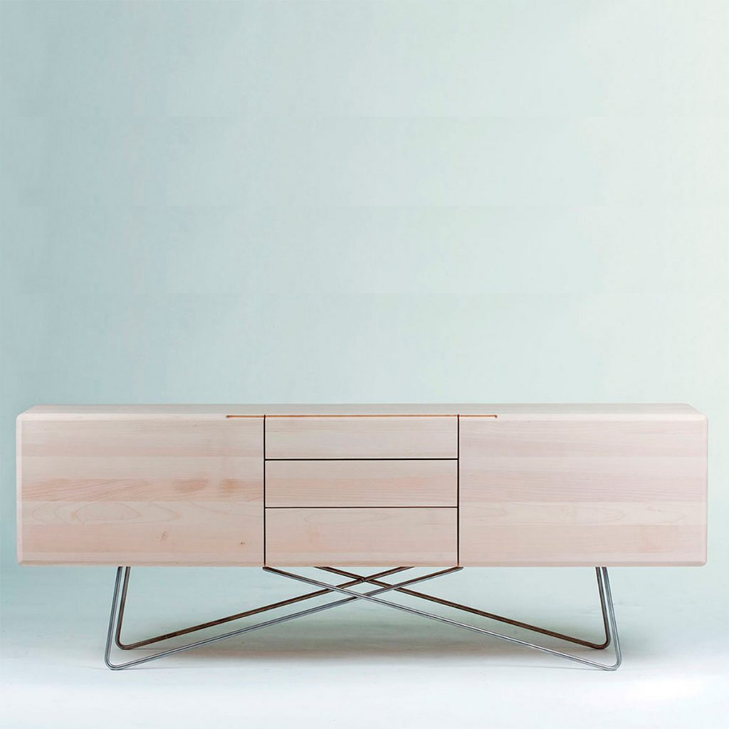 Aparador Linea, en madera de diseño vanguardista y producción artesanal para Artisan