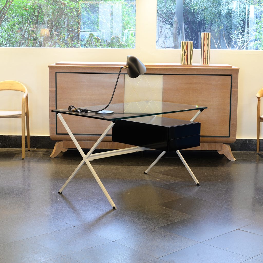 Escritorio diseño italiano de Franco Albini, años 60.