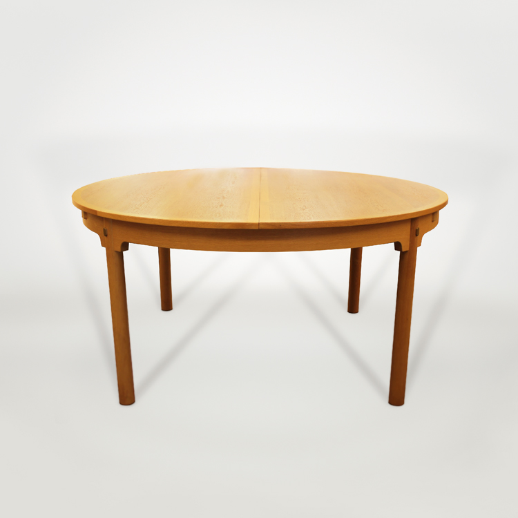 Mesa de comedor de Borge Mogensen