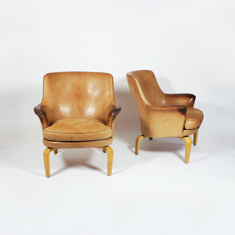 Pareja de sillones de Arne Norell, hacia 1970