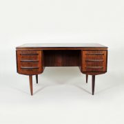 Mesa despacho de palosanto. Dinamarca, años 50