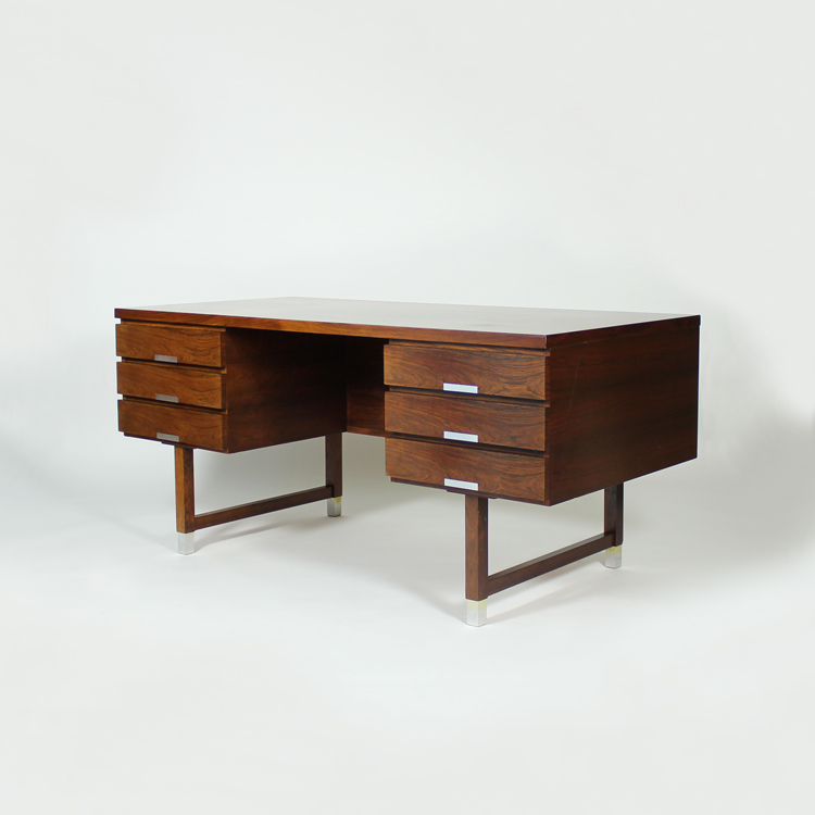Mesa despacho de Kai Kristiansen