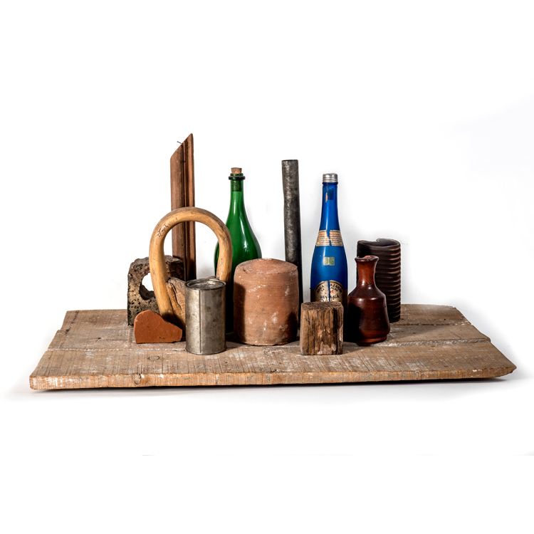 Bodegón. Morandi V, 1990. Alfredo Alcain