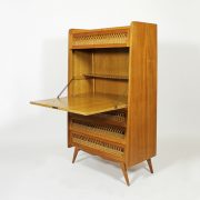 Escritorio con tapa abatible. Francia, años 50. Detalle