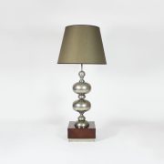 Lámpara de mesa grande. Francia, años 70