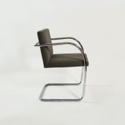 Conjunto de cuatro sillas Brno de Mies Van der Rohe.