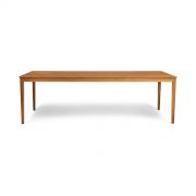 Mesa comedor Sibast No 2 diseñada por la familia Sibast en madera maciza. Elegante y funcional fabricada artesanalmente