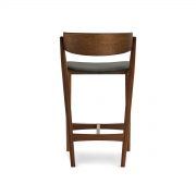 Silla de bar Sibast No 7, diseño exclusivo artesano danés en madera y tapicería. Fabricada por Sibast en Europa