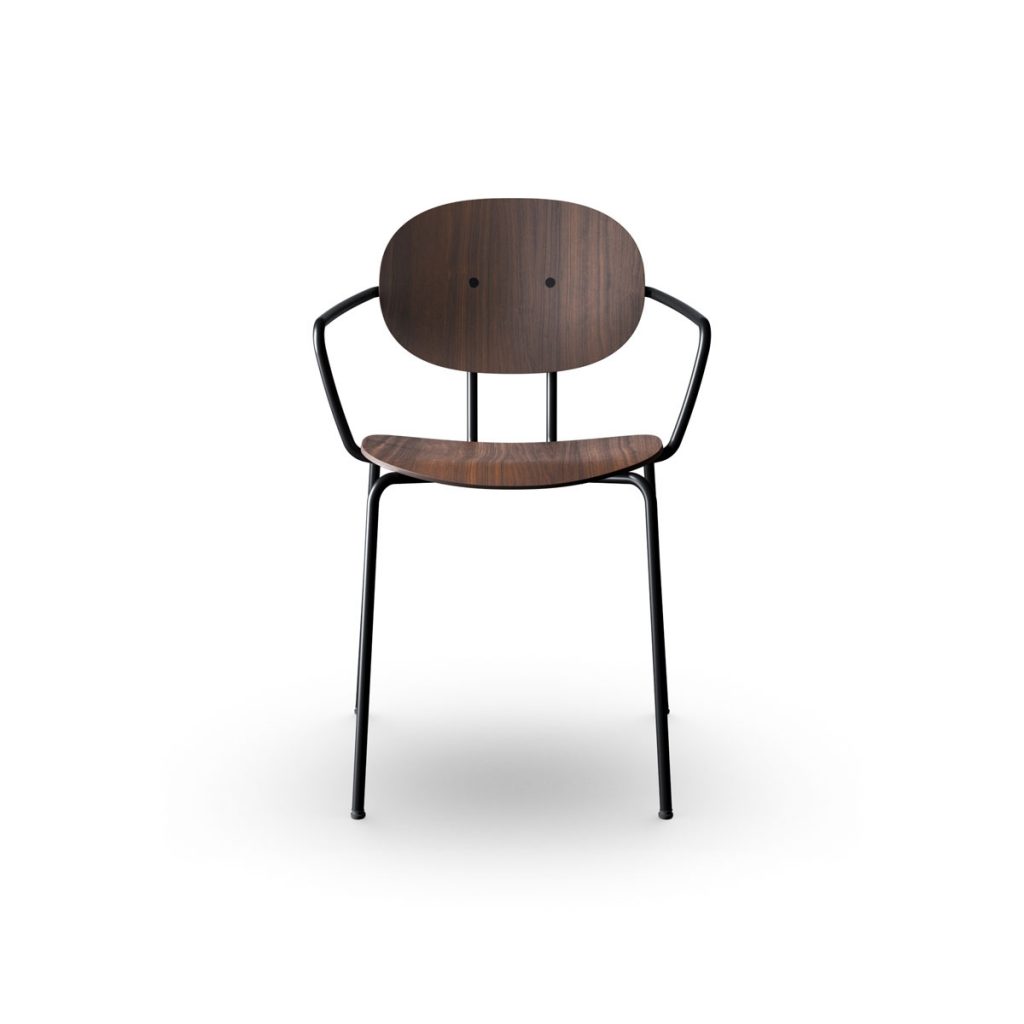 Silla Piet Hein en madera lacada de máxima calidad y reposabrazos en acero negro, original y artesana fabricada por Sibast