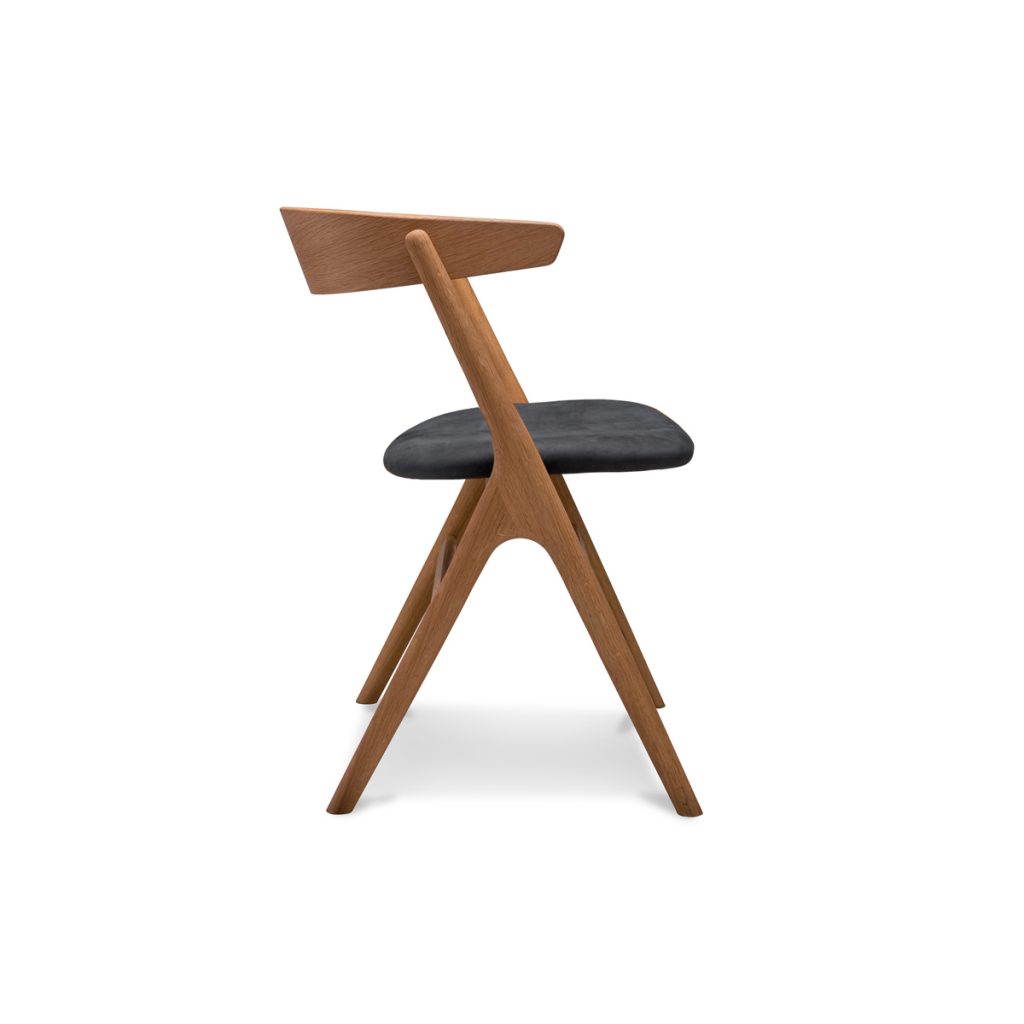 Silla comedor Sibast No 9 original y artesana en madera certificada del ebanista danés Helge Sibast. Pieza fabricada por Sibast en Europa