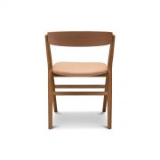 Silla comedor Sibast No 9 del artista danés Helge Sibast en madera certificada. Fabricación artesana nórdica de Sibast