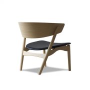 Sillón salón danés Sibast No 7 diseño original de Ditlev Sibast en madera maciza de gran comodidad y elegancia. Producción artesana de Sibast