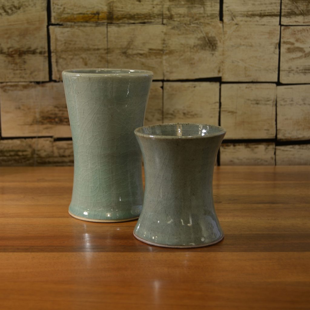 Kaliopes. Celadones. Cerámica de gres de Fernando Alcalde