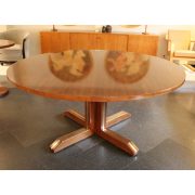 Mesa de comedor redonda diseño de los años 70.