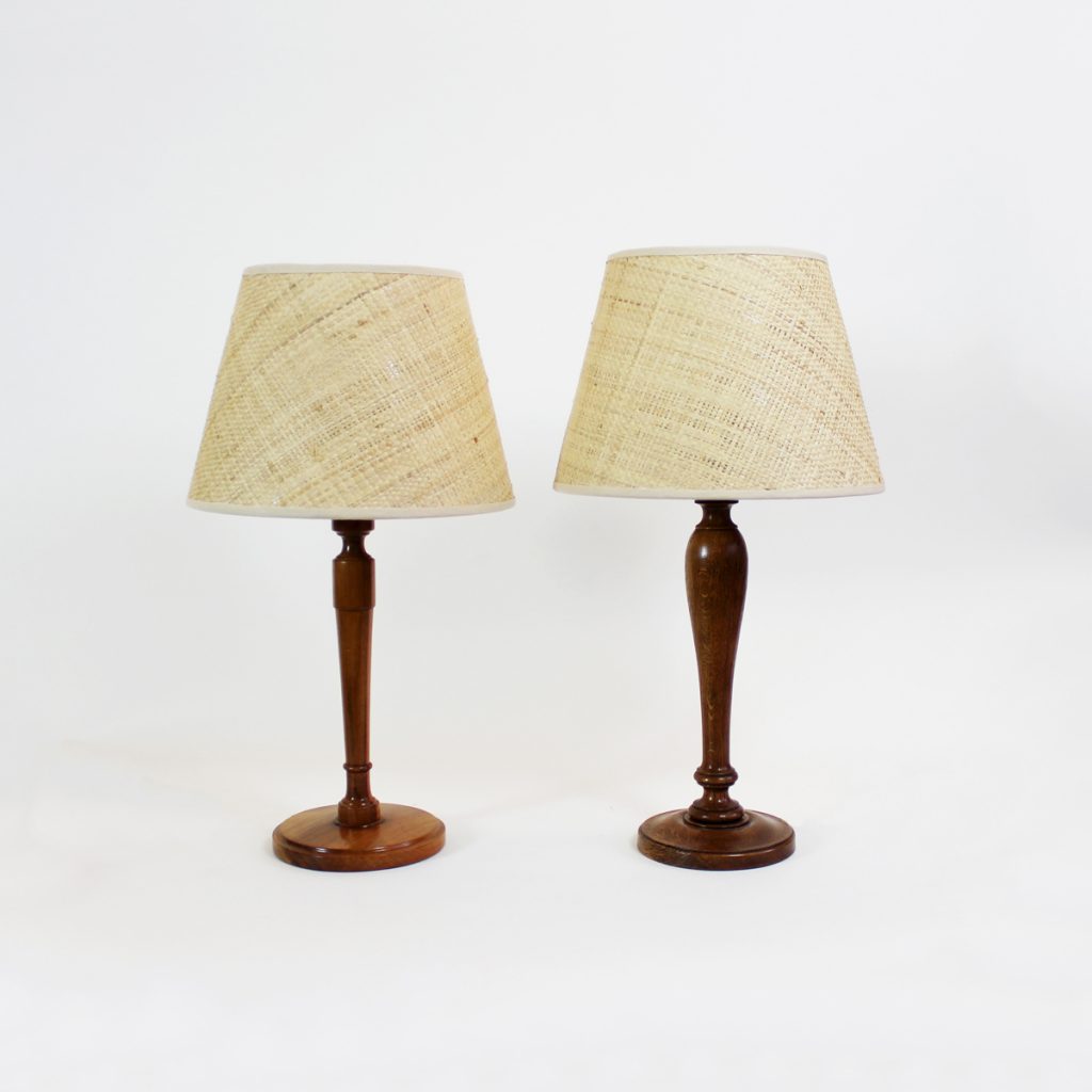 Pareja de lámparas de mesa de época victoriana.