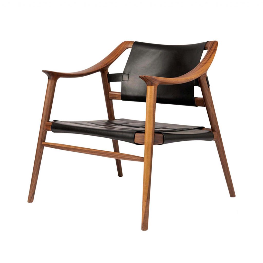 Longue chair Bambi 56/2. Nogal y cuero negro. Diseño de 1955.