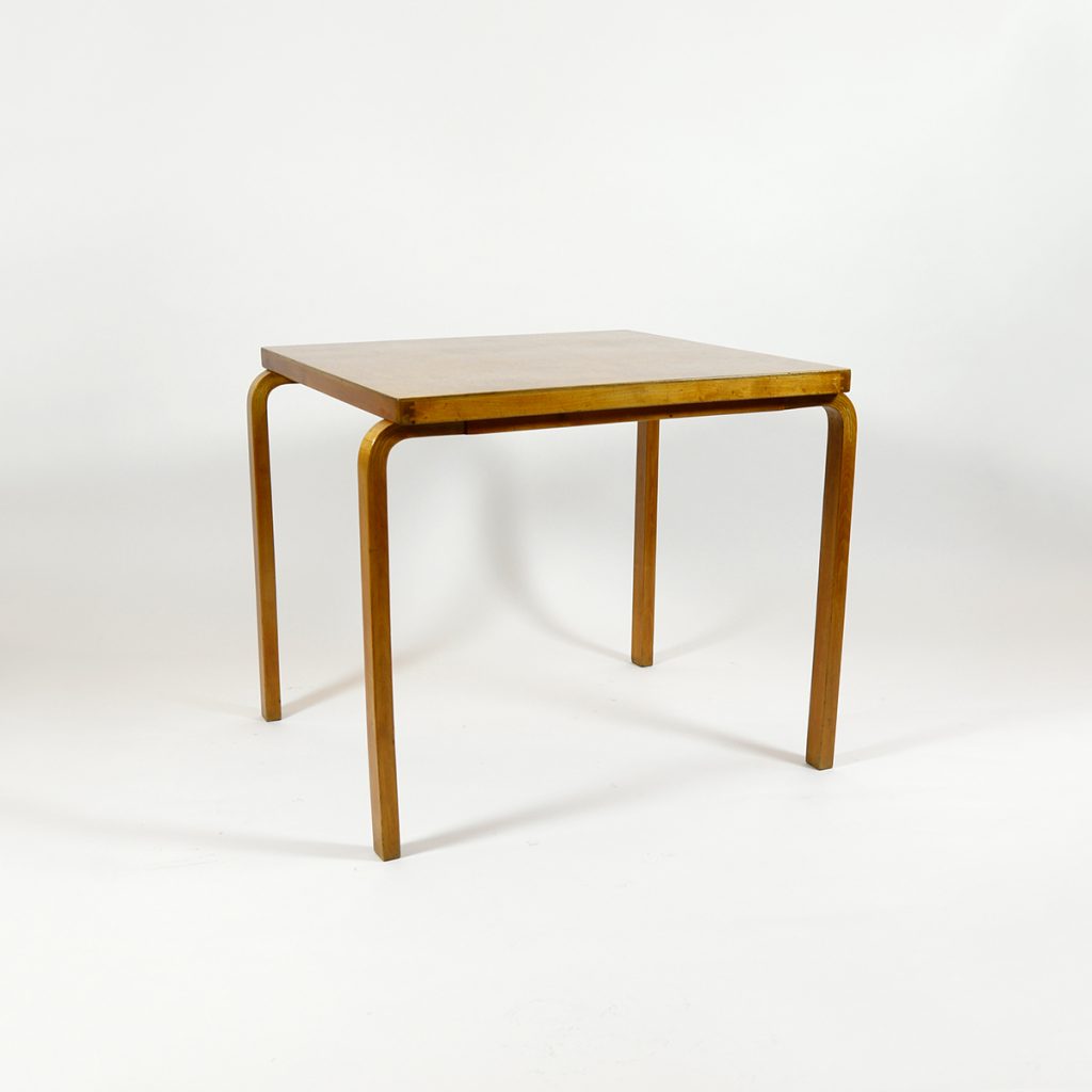 Mesa diseño Alvar Aalto. Original de época