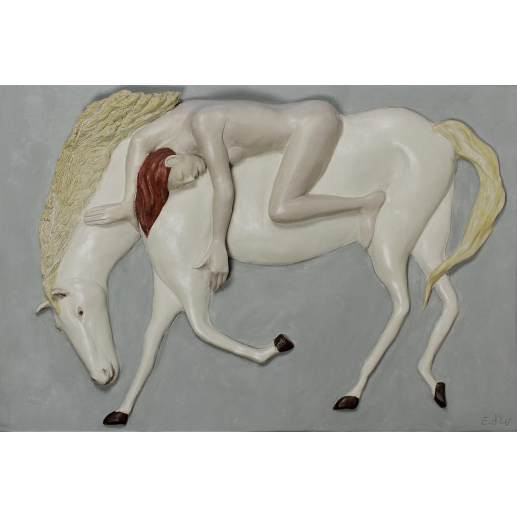 Esperanza d´Ors. Amazona vencida, 2024. Relieve escultórico policromado.