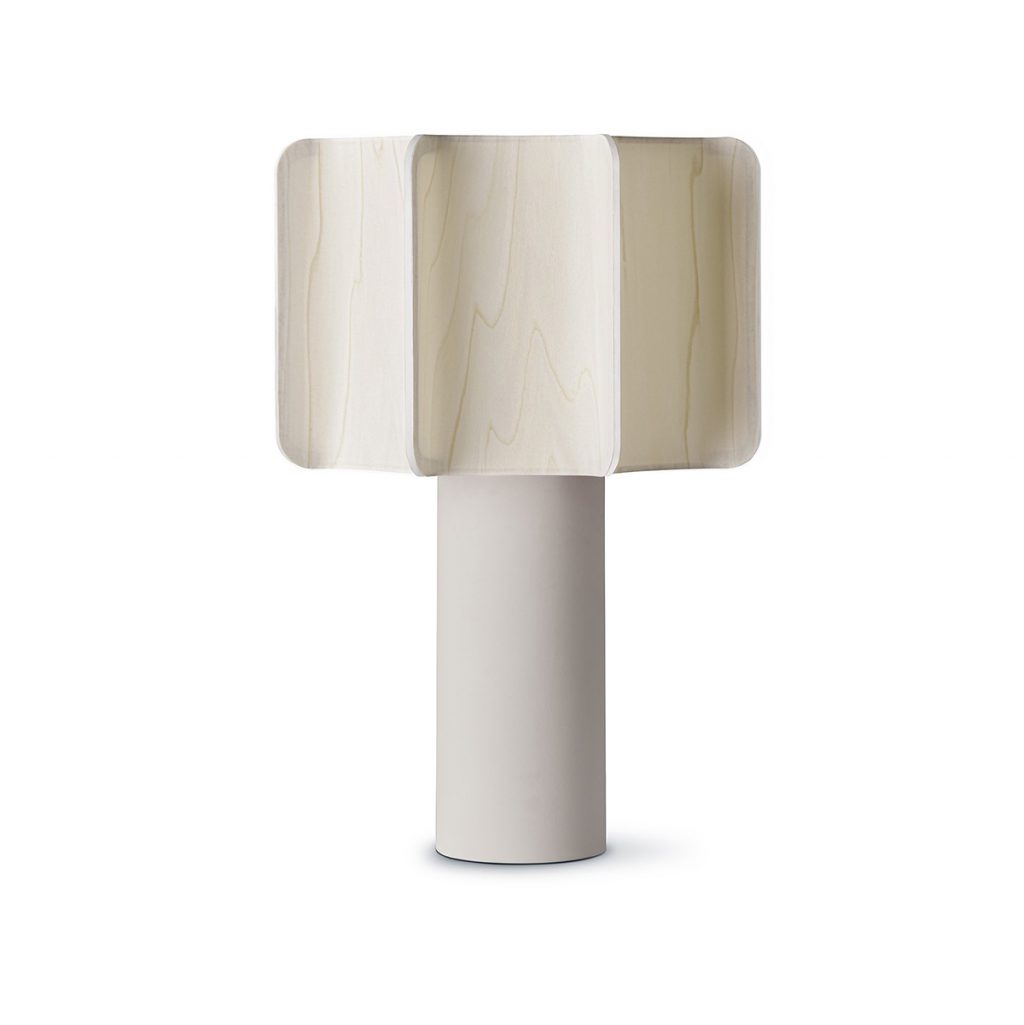 Lámpara de mesa KACTOS de LZF. Diseño artesanal en madera y cerámica.
