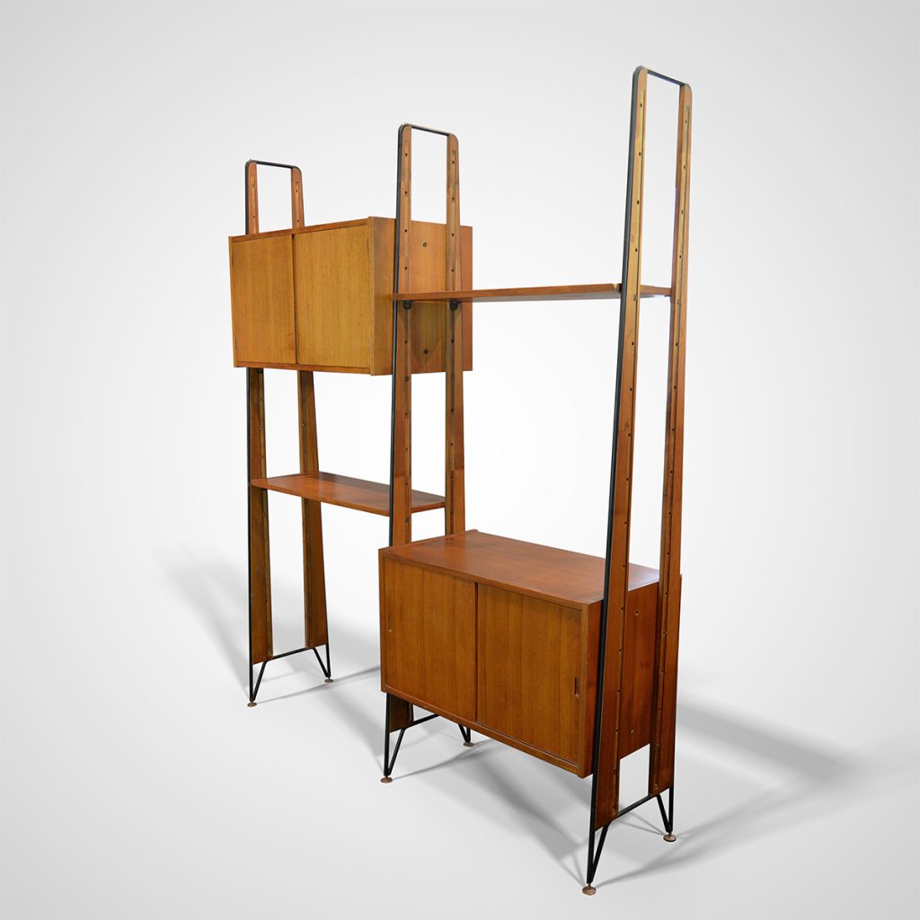 Mueble modular diseño escandinavo años 60. Imagen previa a la restauración.