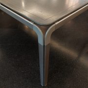 Mesa diseño de Arne Jacobsen, años 70. Detalle
