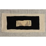 Amparo de la Sota. Bordado sobre tela antigua. Lino y algodón. 2025