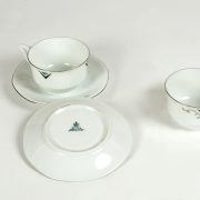 Juego de dos tazas y dos platos, diseño Art decó
