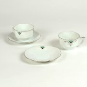 Juego de dos tazas y dos platos, diseño Art decó