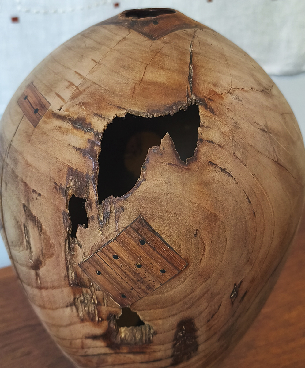 Toni Porto. Madera de cerezo. Pieza única