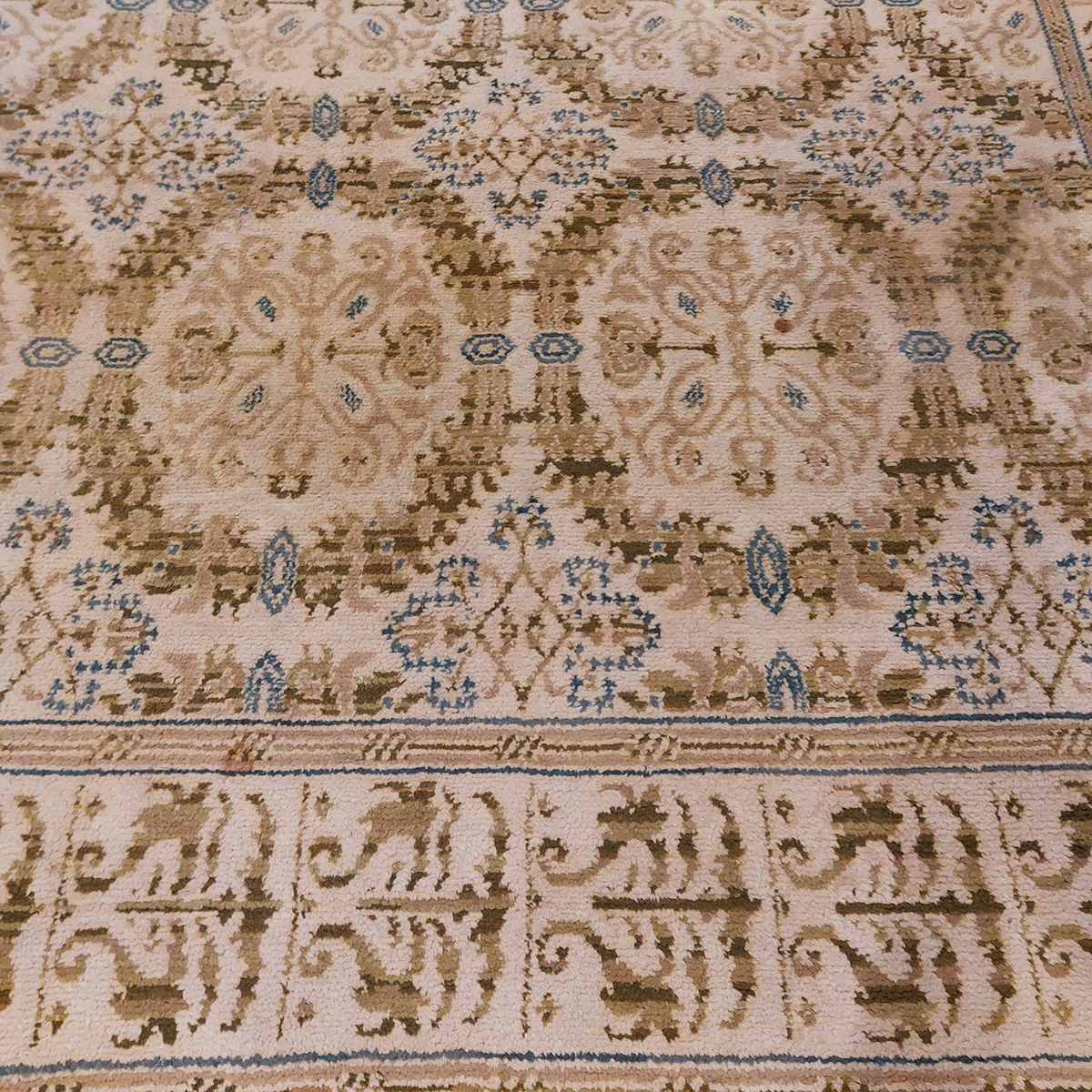 Alfombra de Cuenca. Nudo español. Detalle esquema decorativo.