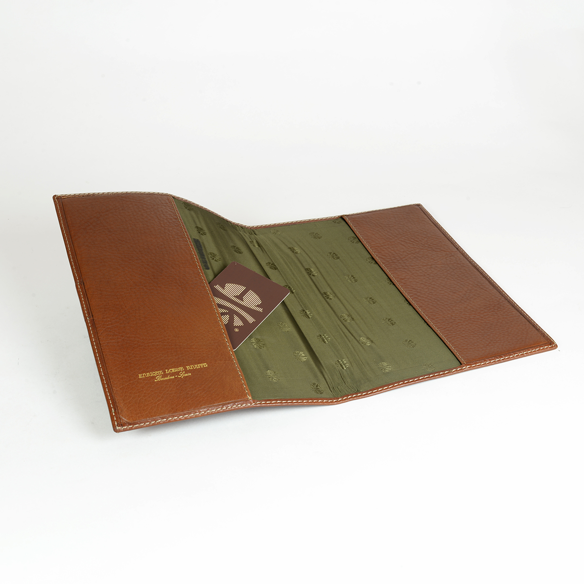 Funda de piel Enrique Loewe Knappe